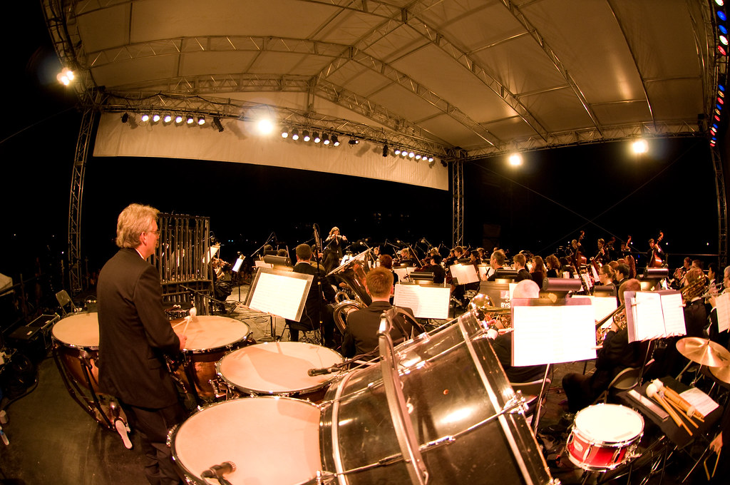 LR4998 The Bellevue Youth Symphony Orchestra performs at … Flickr