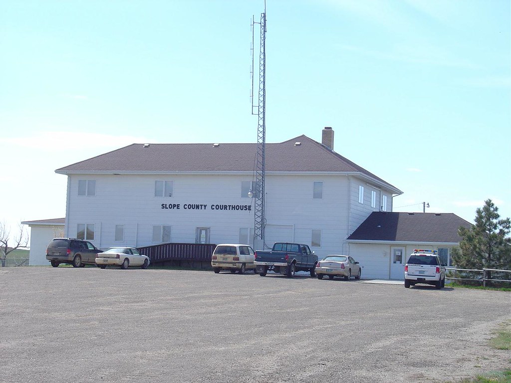 Slope County Courthouse Amidon ND Kevin Stewart Flickr