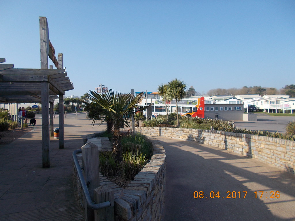 DSCN0059 "South Beach Cafe", Sandy Bay, exmouth on a sunny… Flickr