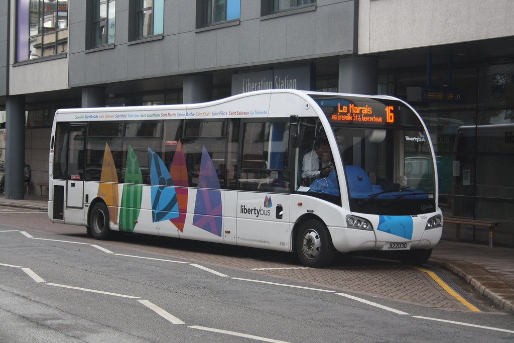J122030 Liberty Bus, Jersey 330 Jersey's bus services … Flickr