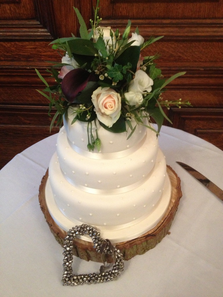 Cake ) Waitrose flowers by Swallows and Damsons Sheffie… Flickr