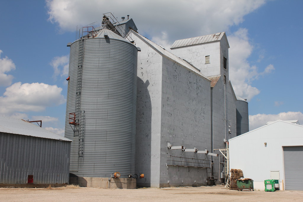Grain Elevator Terril, IA Tom McLaughlin Flickr