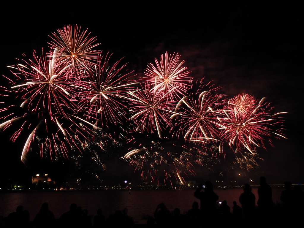 Skyfire Canberra IX Fireworks at Canberra's Skyfire show Caroline