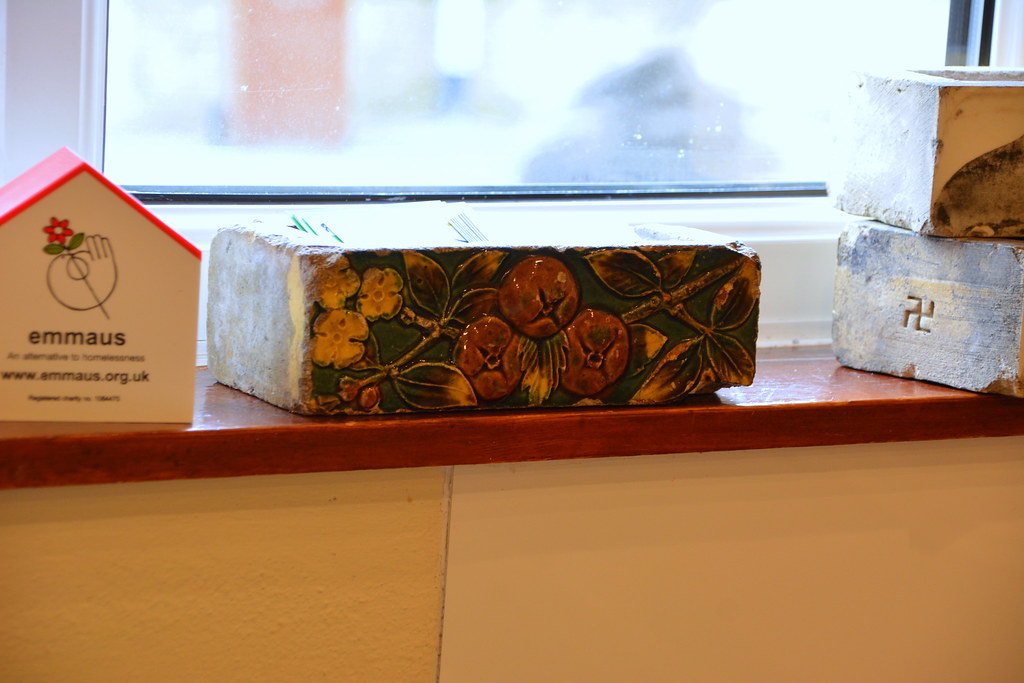 New Farnley Village Chippy Low Moor Side... This has bee… Flickr