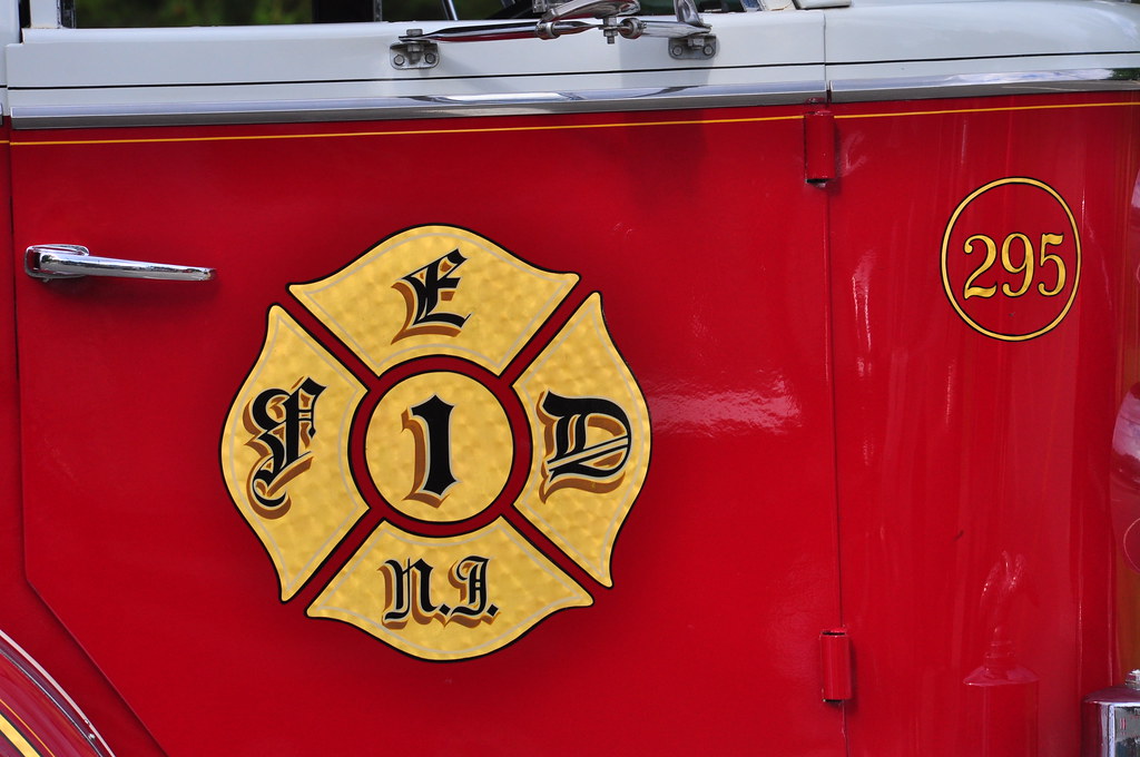 Emerson Volunteer Fire Department Engine 295 1972 American… Flickr