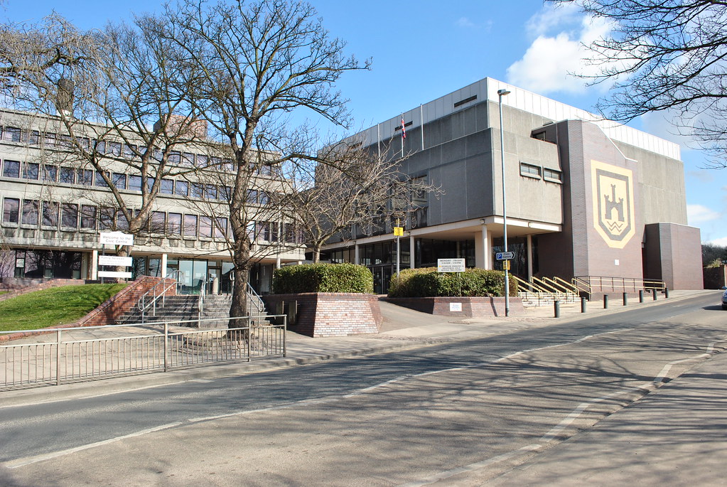 Castleford Civic Centre faoch Flickr
