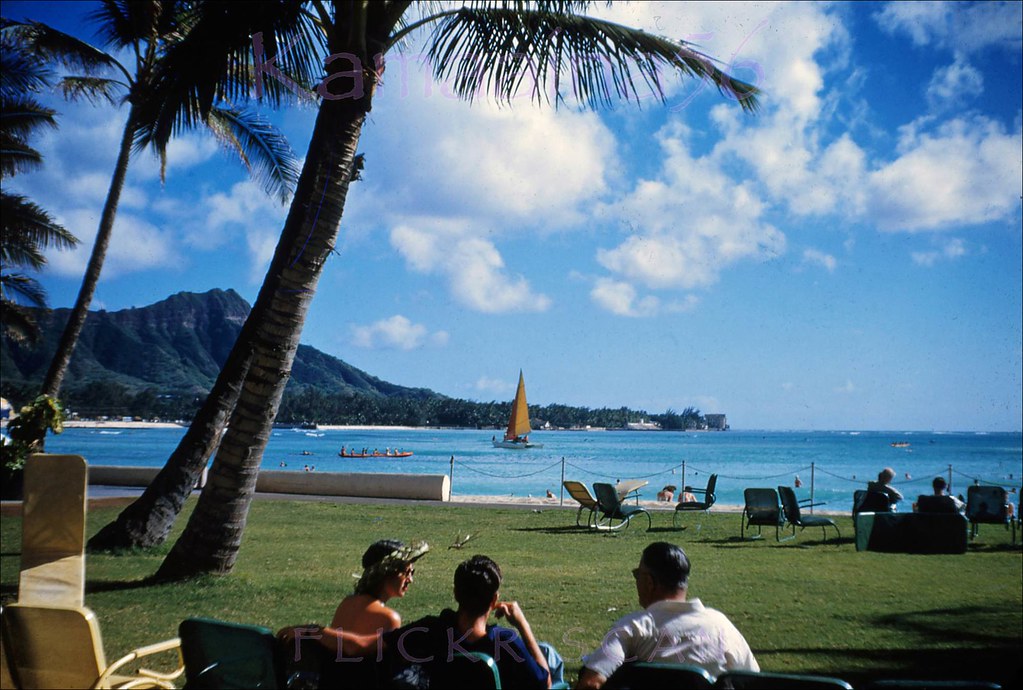 Royal Hawaiian Terrace c1951 A lazy afternoon at the Royal… Flickr