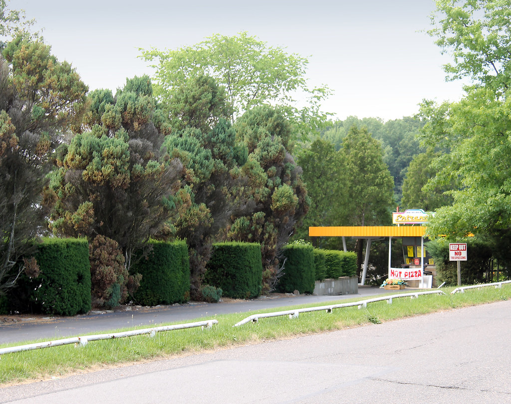 Elm Road DriveIn Theatre ELM ROAD TRIPLE DRIVEIN THEATRE… Flickr