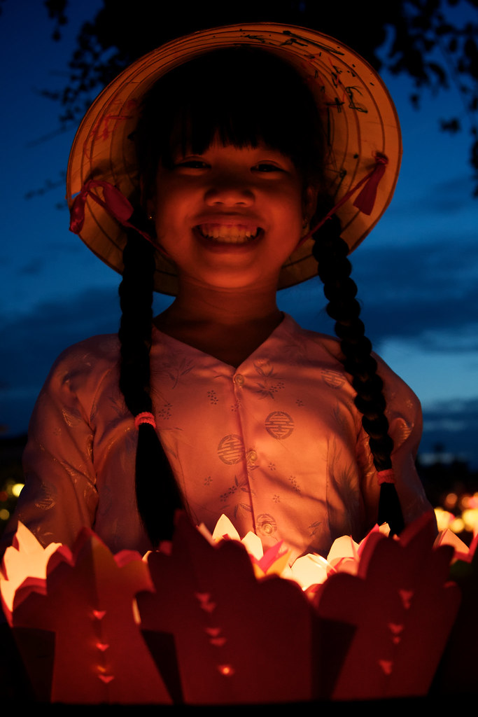 Wish Seller A sweet girl selling candles to change them fo… Flickr