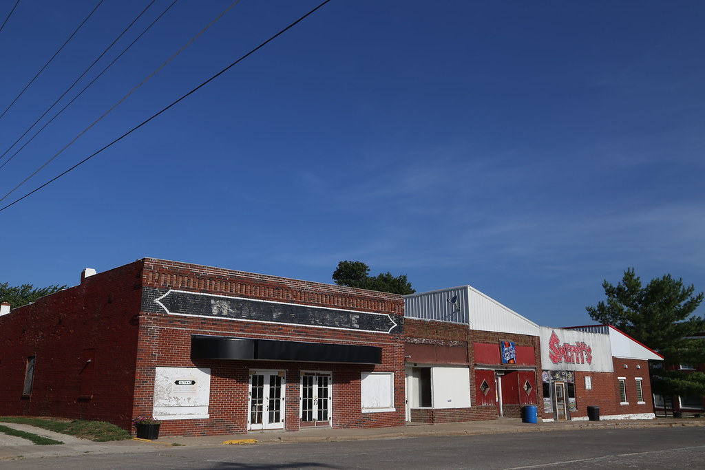 La Plata Missouri, Macon County MO Google Map Wikipedia Bruce Wicks