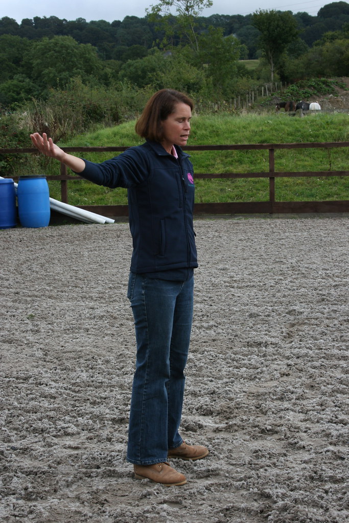 Amanda Barton's Instagram, Twitter & Facebook on IDCrawl