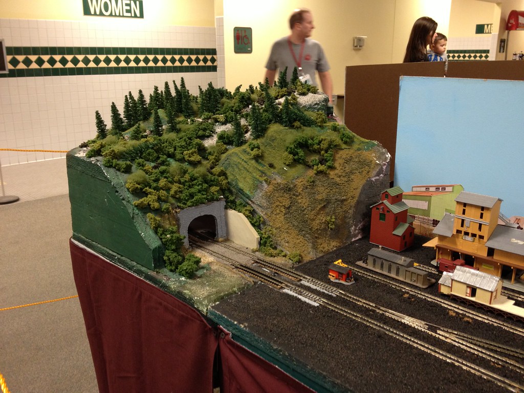 IMG_0690 2013 Greenberg Train Show, York PA www.greenbergs… Flickr