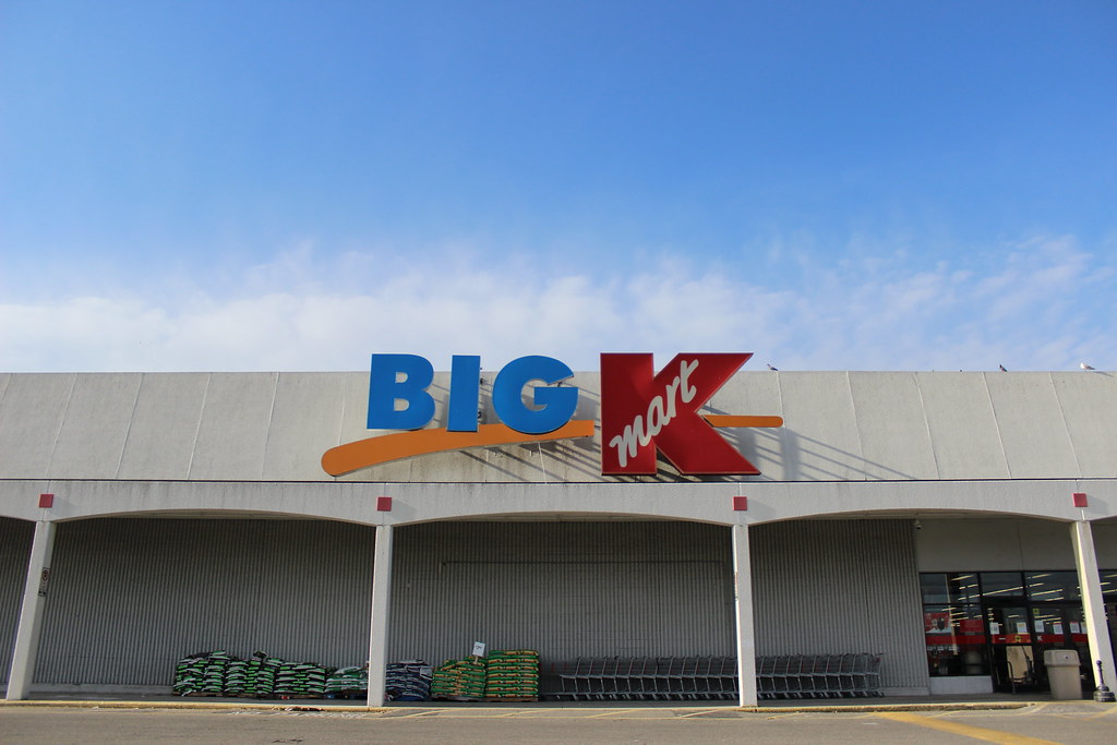 Big Kmart Newport News, VA Did not have much time to cov… Flickr