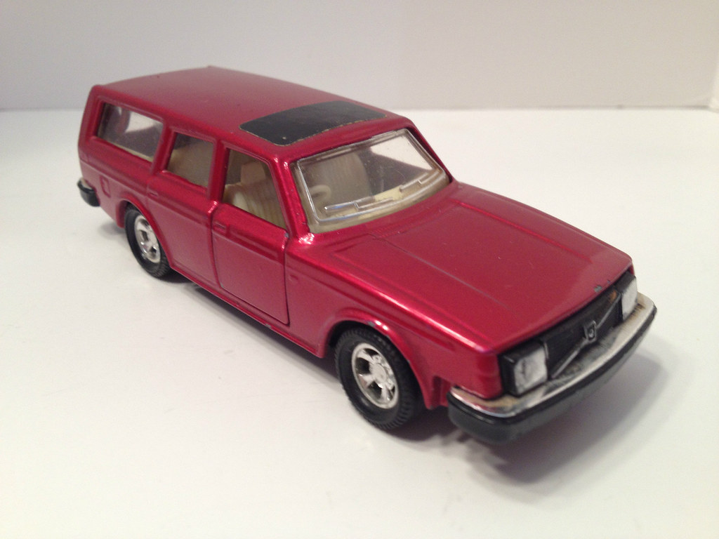 Matchbox Superkings Volvo Station Wagon Ryan Smith Flickr