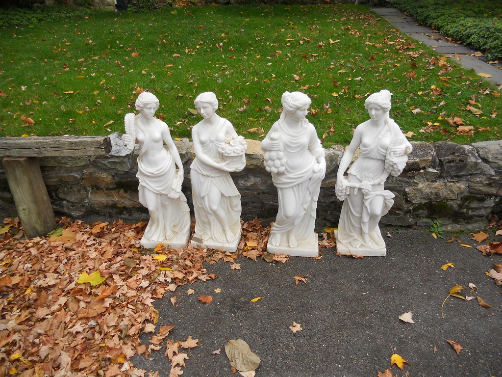 Fall Colours in Connecticut Four Graceful Statues Flickr