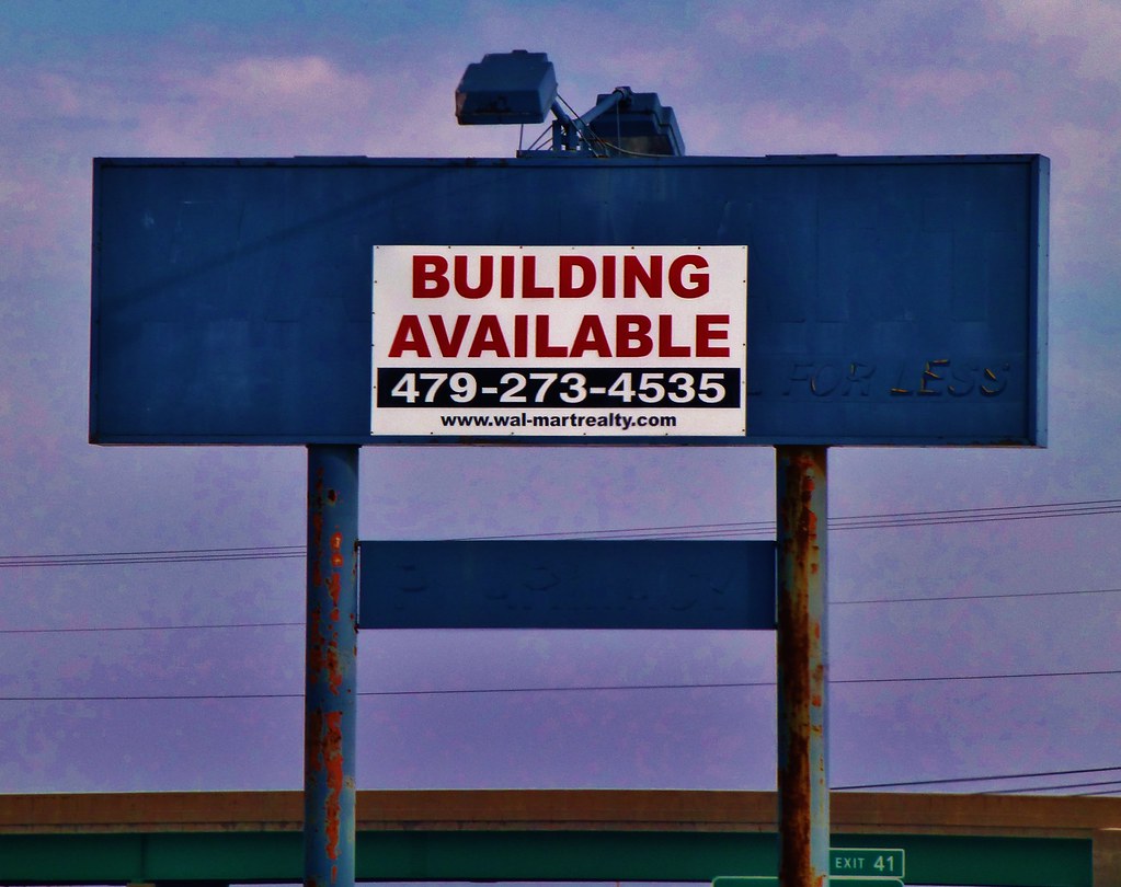 Dead Walmart Napoleon An empty 68,907 square foot Walmart … Flickr