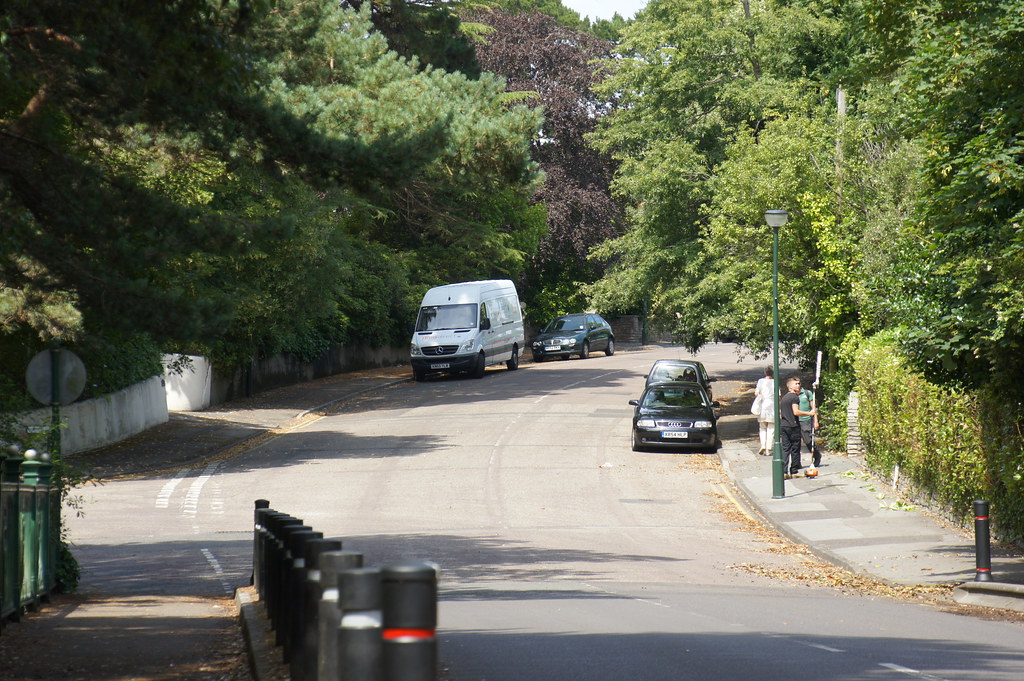 McKinley Road, West Cliff, Bournemouth, Dorset Viewed from… Flickr