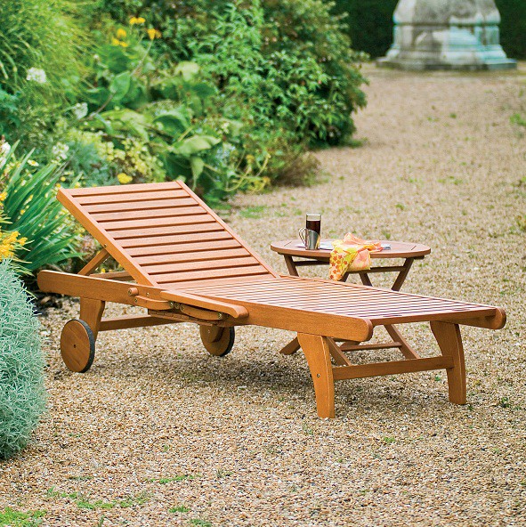 358B Providing top quality outdoor seating and dining, gar… Flickr