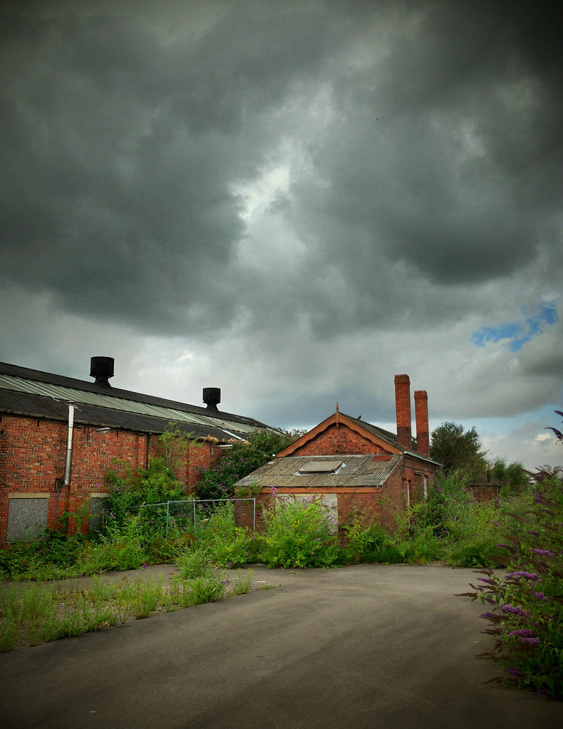 Gloucester Railway Triangle (2) Abandoned buildings inside… Flickr