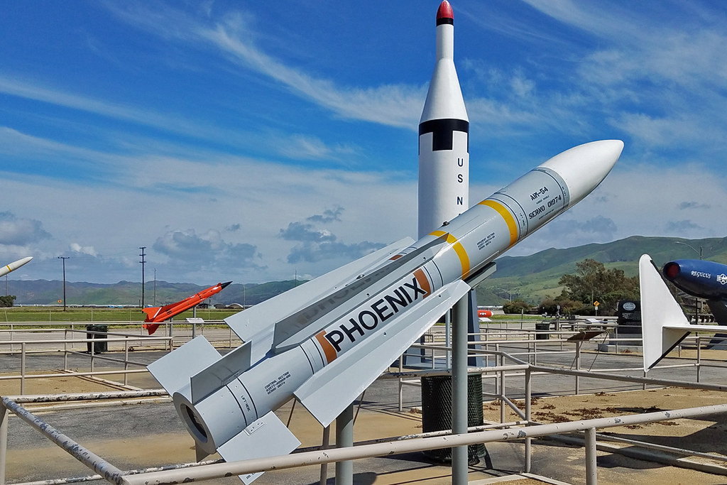 AIM54 Phoenix AIM54 Phoenix radarguided, longrange air… Flickr