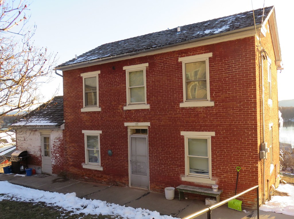 Old Buffalo County Courthouse (Fountain City, Wisconsin) Flickr