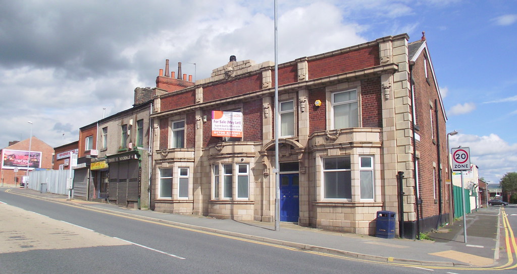 "The Globe" (Pub) Whitworth Road, Rochdale, Lancashire Flickr