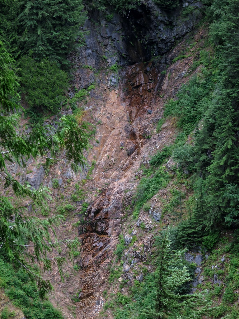 Snowshoe Falls A nearly dry Snowshoe Falls. Steve Cyr Flickr