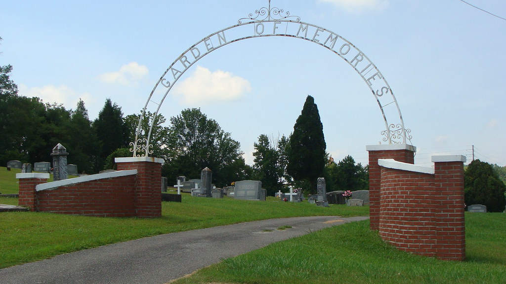 Garden of Memories Cemetery ArchwayRagland, Al. Flickr