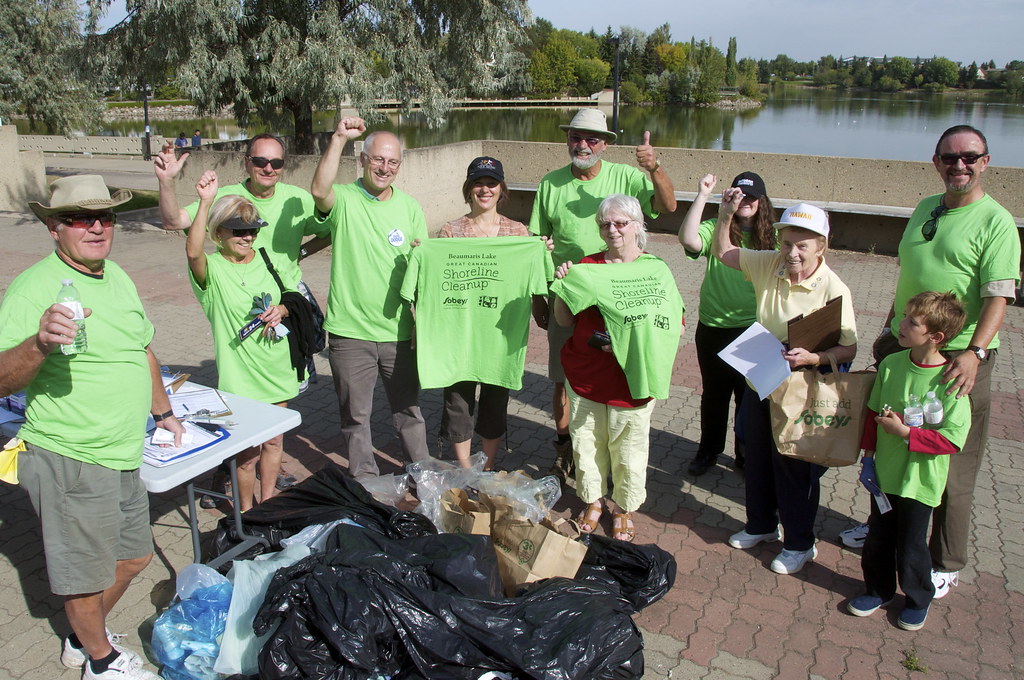 Clean Up Crew Clean Up Crew Alberta GCSC Site Coordinator Flickr