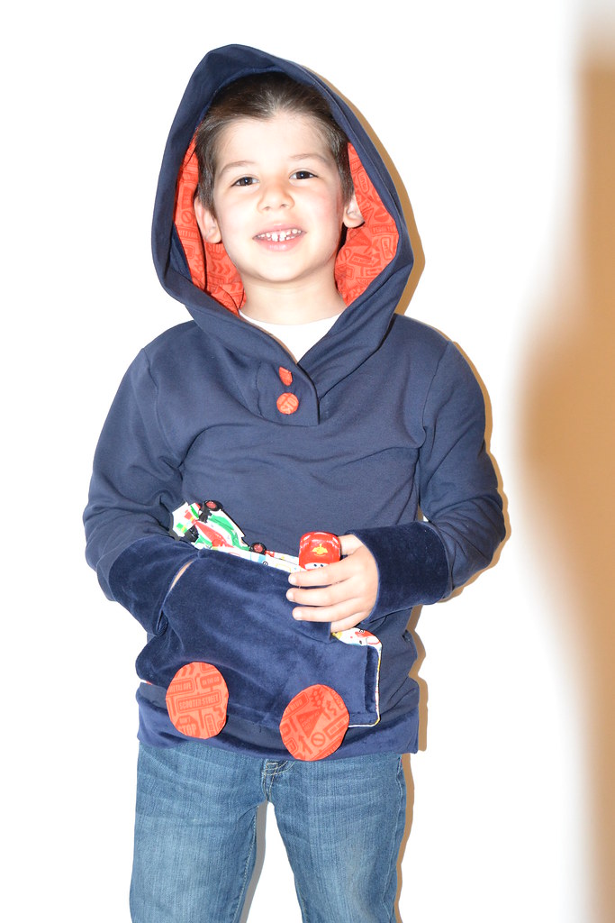 Hangout Hoodie Fabrics used two navy blue knits and two p… Flickr