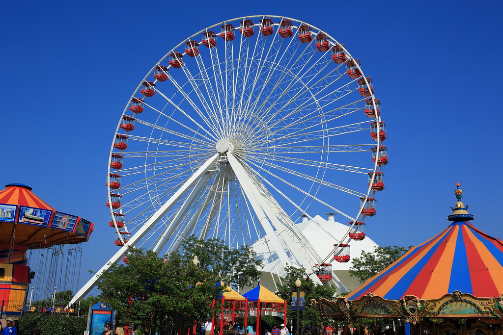 Navy Pier Ferris Wheel Such a beautiful day in Chicago! 20… Flickr
