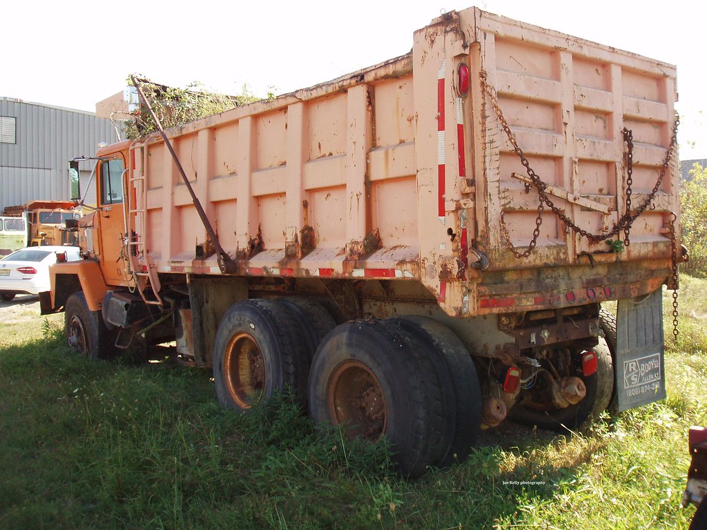 Town of Wallkill, NY 1988 International Paystar F5070 dum… Flickr