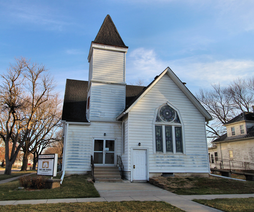 Church of the Nazarene Red Oak, IA Was originally a Unit… Flickr