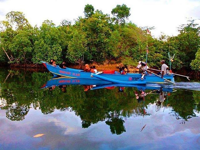 📷 Pantai Kondang Buntung 🌏 Location :Desa Tambakrejo, Ke… | Flickr