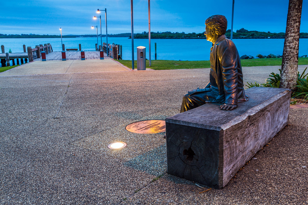 Port Macquarie A bronze sculpture of Australia's first Pri… Flickr