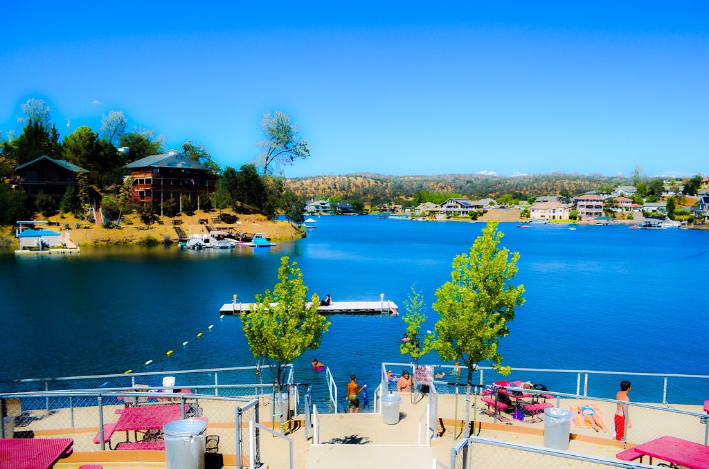 Lake Tulloch, CA BLyse97 Flickr