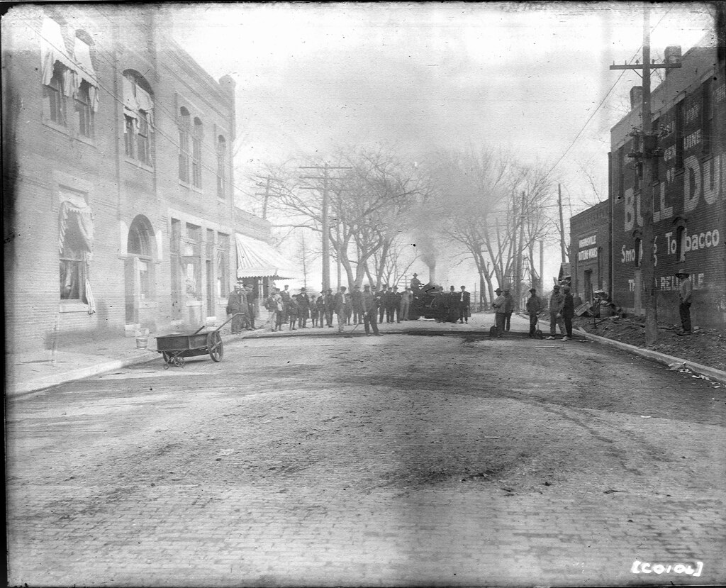 C0106 Street repaving, Higginsville, MO From the State His… Flickr