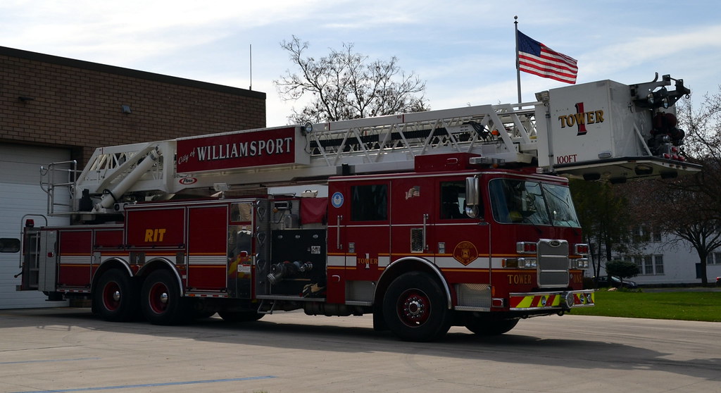 DSC_013 City of Williamsport, PA Bureau of Fire Tower 1. Jeffrey