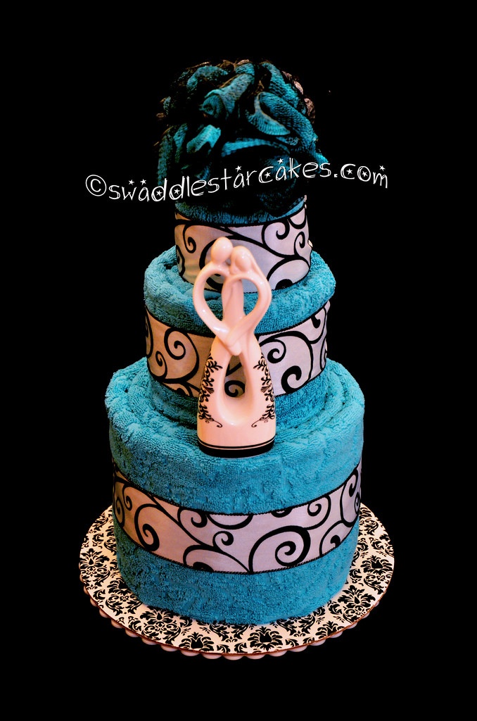 Tiffany Blue Wedding Towel Cake *2 bath towels *2 hand tow… Flickr