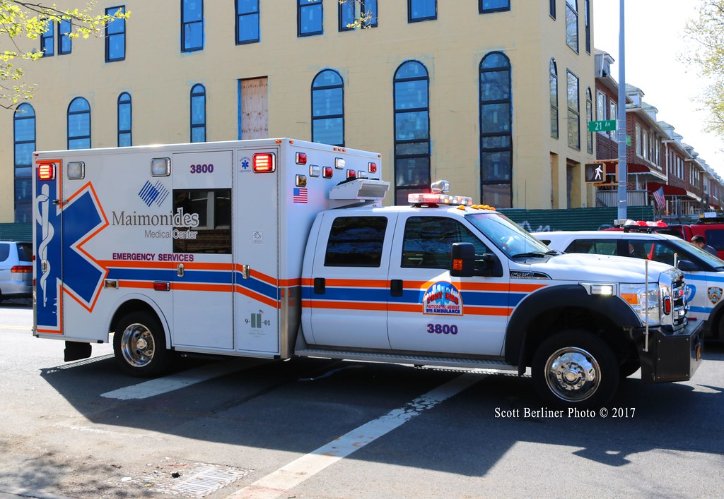 MAIMONIDES MEDICAL CENTER AMBULANCE 3800 Scott Berliner Flickr