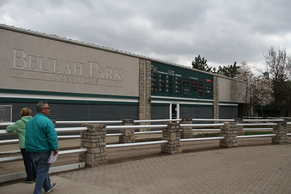 Flickriver Photoset 'Beulah Park' by first_dude