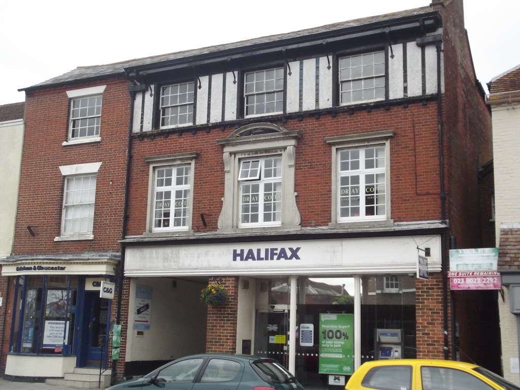 Halifax and Cheltenham & Gloucester 82 High Street, Lymi… Flickr