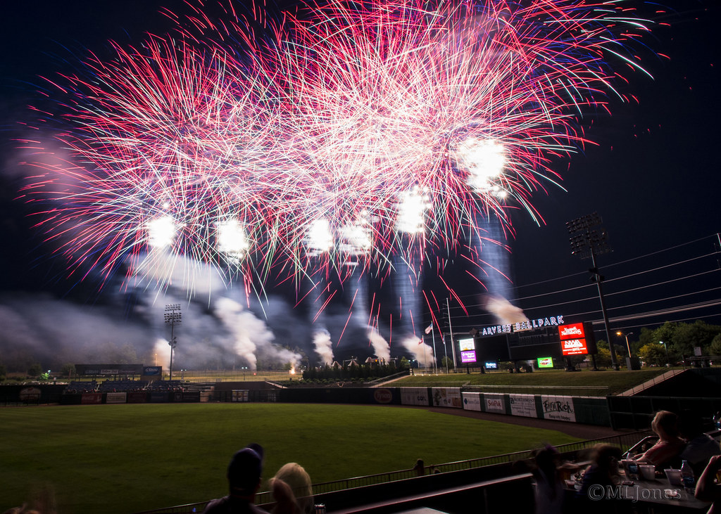 Fourth at the Field 2013 Fireworks during Fourth at the Fi… Flickr