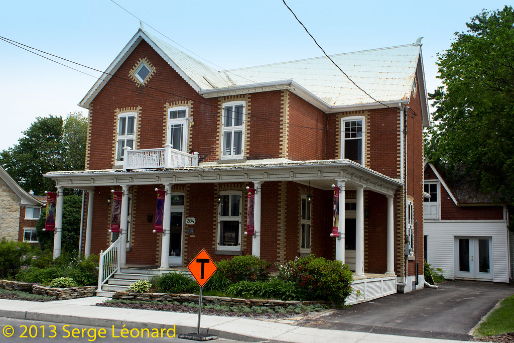 130610 SteRose Laval 82362 Résidence du boul. Sainte… Flickr