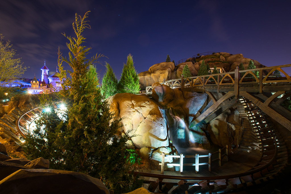 Magic Kingdom Mine Train Preview The new roller coaster … Flickr