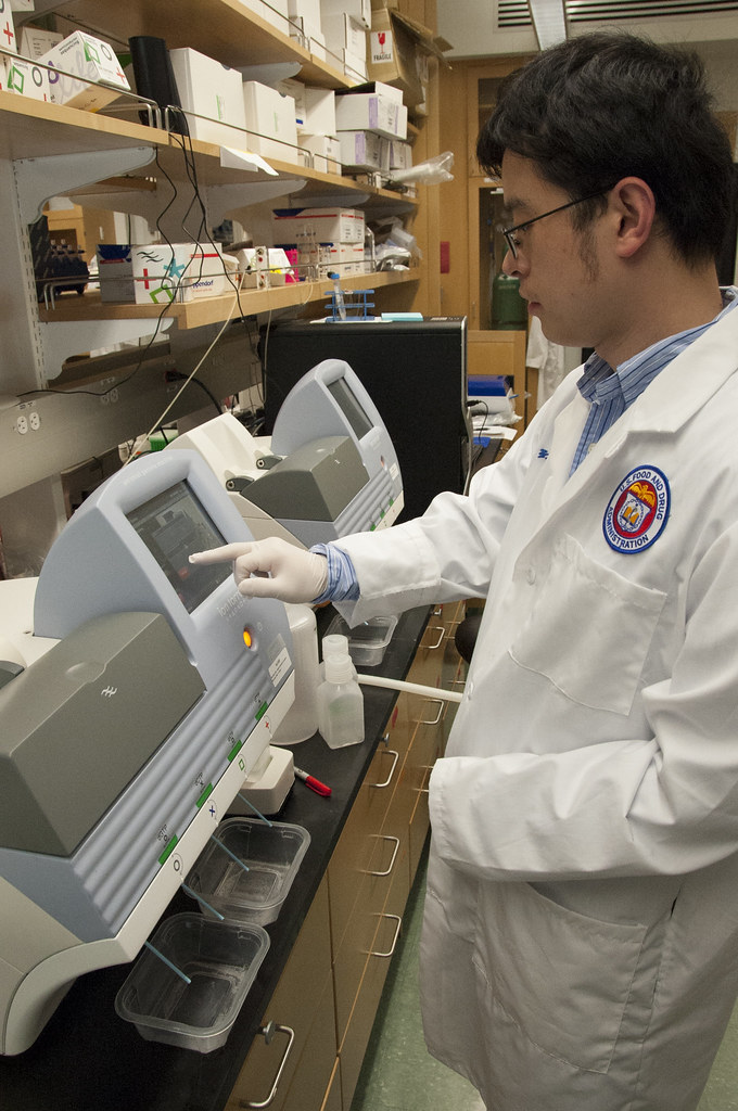 FDA Center for Food Safety & Applied Nutrition (CFSAN) 698… Flickr