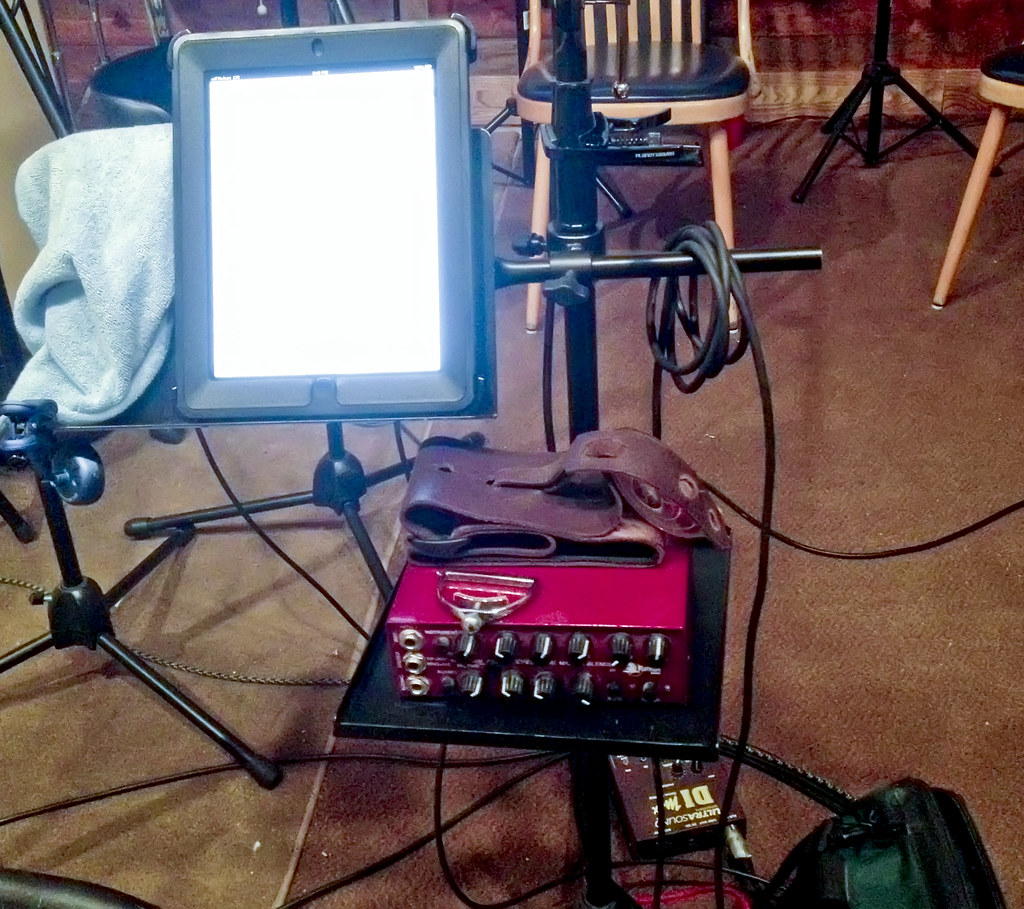 Preamp & iPad Live rig My normal live setup Larry Jacobsen Flickr