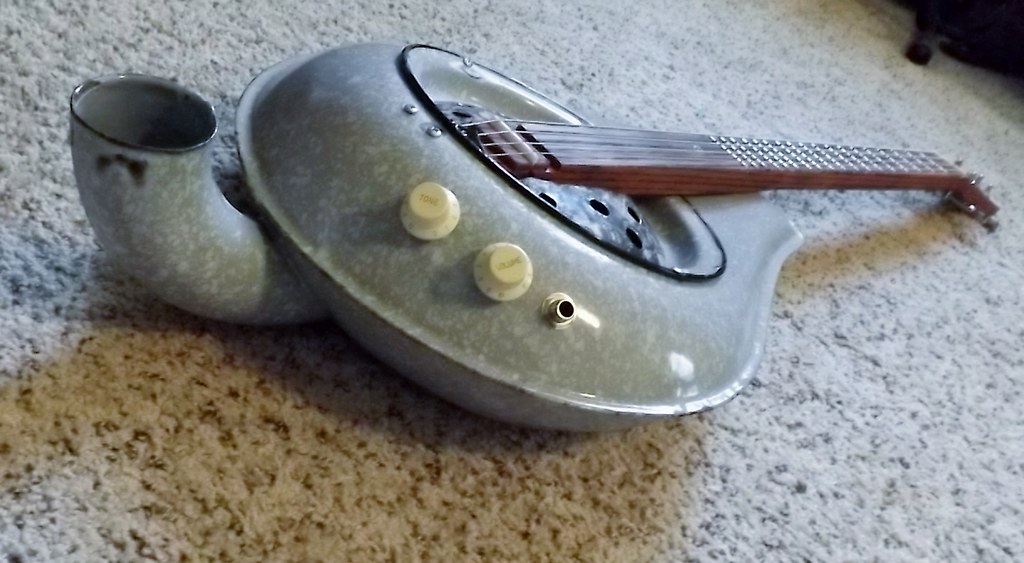 bedpan guitar 136 004 I built this guitar using on old po… Flickr