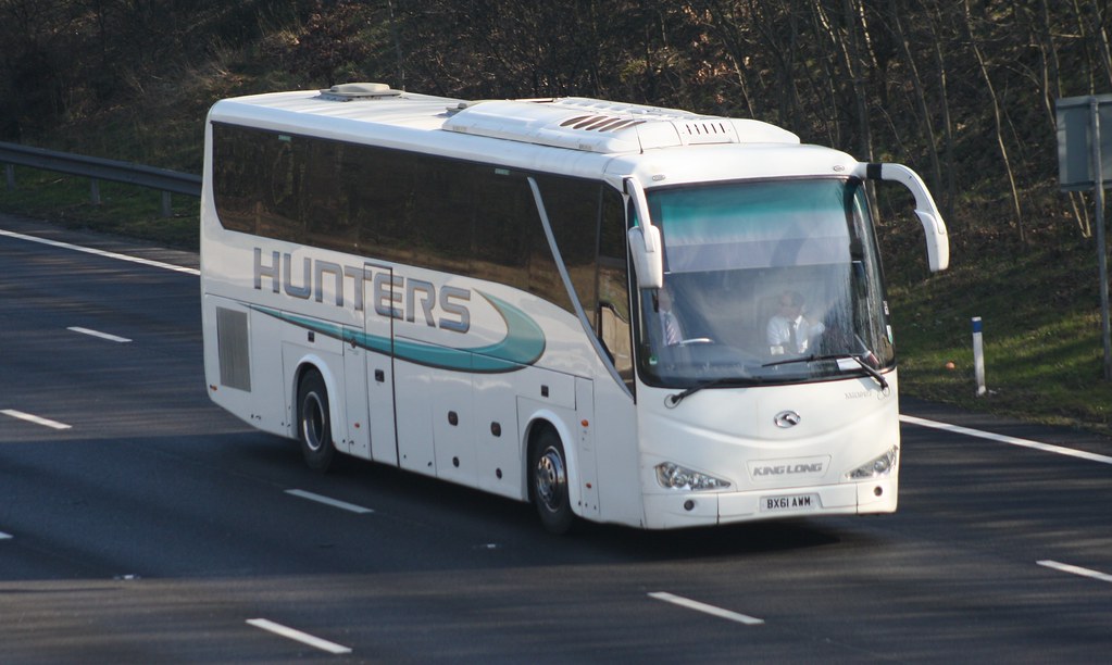 Hunters Pudsey BX61AWM on the M1 nr Sheffield. David Green Flickr