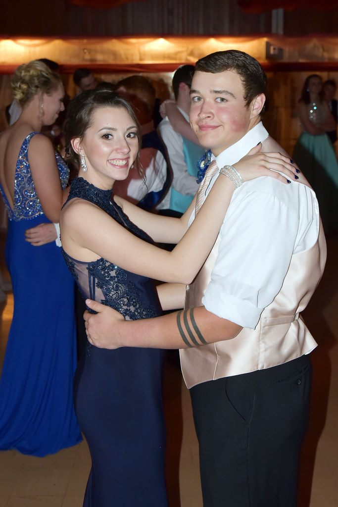 2017 Bowling Green Prom Trib photo by Jerry Hickerson Flickr